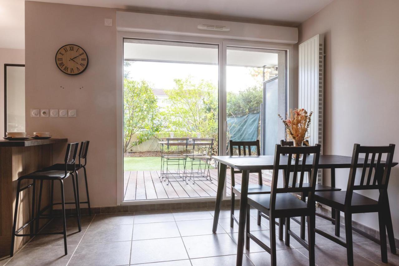 Superbe Appartement Terrasse Rdc - New Location ブール・ガン・ブレス エクステリア 写真
